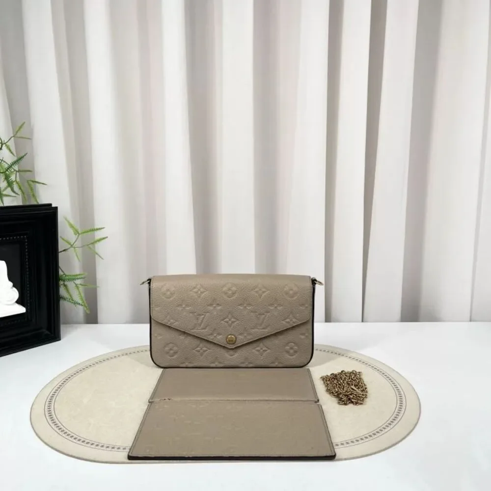 Louis Vuitton Women Pre-Loved Bag Very Good Condition